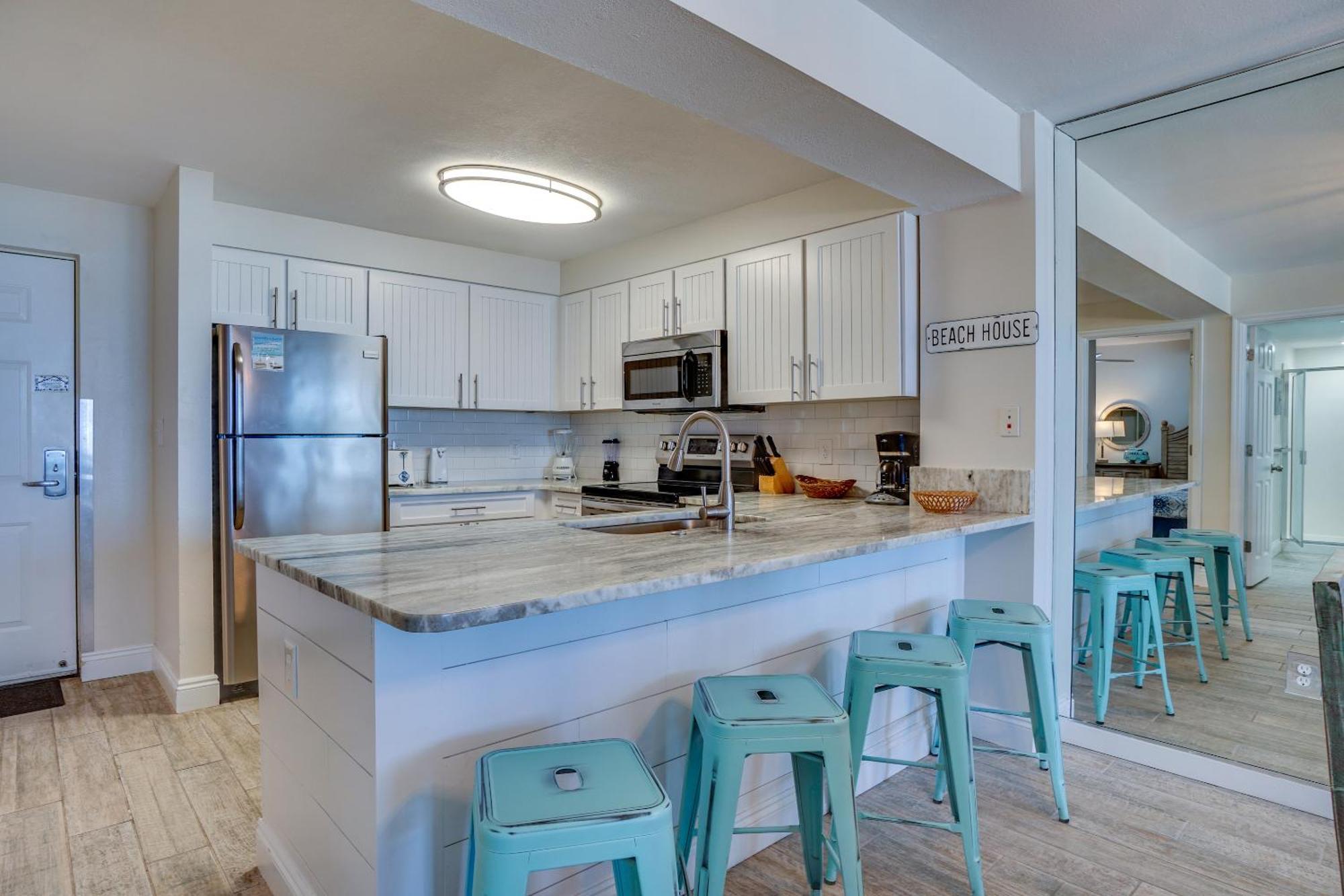 Pelican Beach Resort By Panhandle Getaways 데스틴 객실 사진