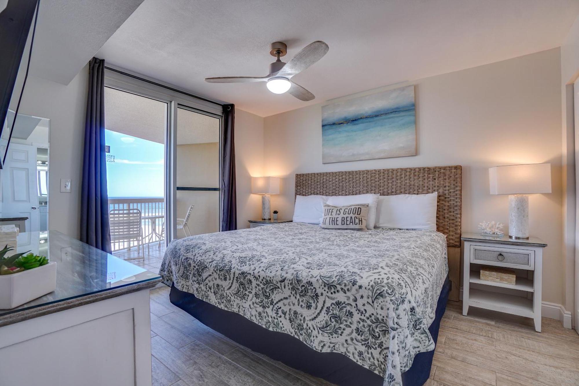 Pelican Beach Resort By Panhandle Getaways 데스틴 객실 사진